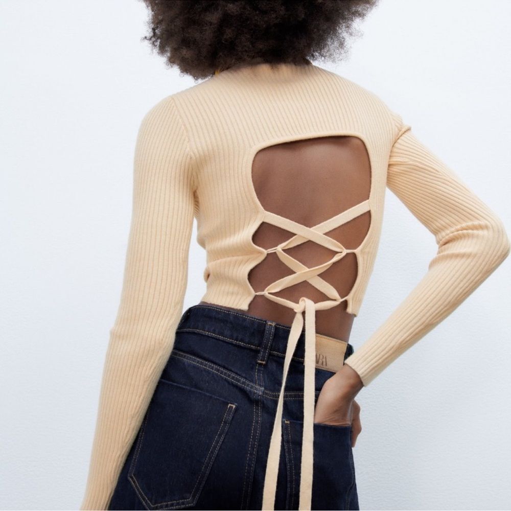 Zara Viral bloggers fave Stylish Cream Lace-Up Back sweater